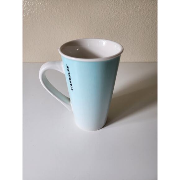 STARBUCKS 2019 Christmas Tree Holiday 16oz Coffee Mug - Picture 2 of 6